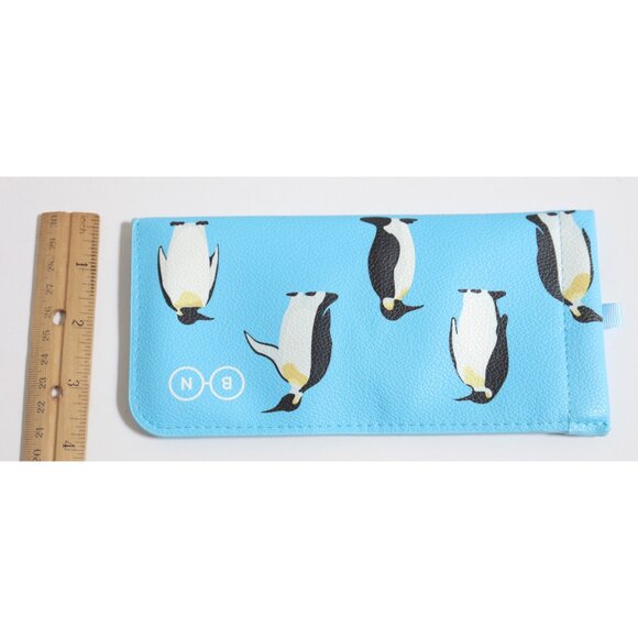 BAILEY NELSON Penguin Print Soft Faux Leather Glasses Case - Picture 4 of 4